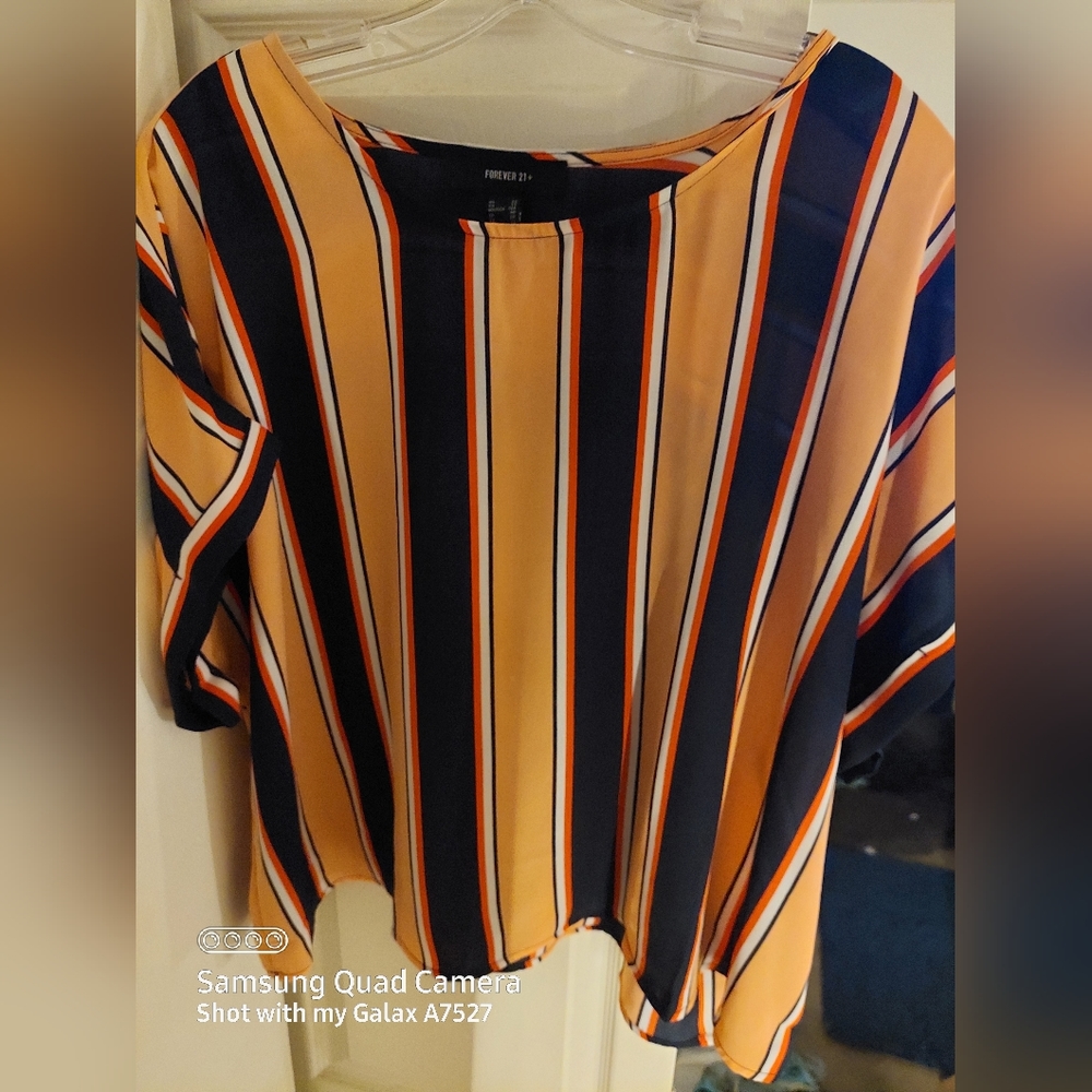 🛑Great work shirt ....cute short sleeve shirt